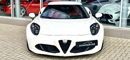 Alfa Romeo 4C 1.8 Turbo Typ 960 aus erster Hand 240PS 23649km Fotos