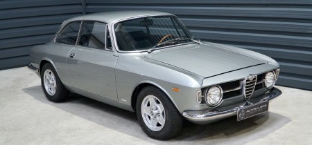 GT 1300 Junior Alfa Romeo Fotos