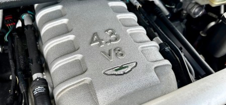 Aston Martin Vantage 4.3 V8 Coupé Sportshift 385 PS 2007 schwarz Fotos