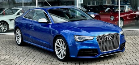 Audi RS 5 4.2 FSI quattro Coupé Sepangblau metallic 2013 Fotos