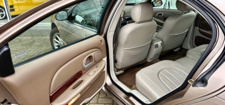 Chrysler LHS Sport 300M LR 3.5 V6 2000 252 PS Fotos