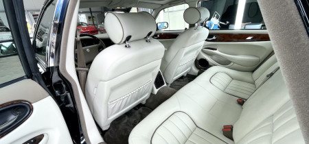 Jaguar XJ8 4.0 