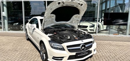Mercedes-Benz CLS 500 AMG-Line C218 2011 M278 V8 Biturbo Fotos