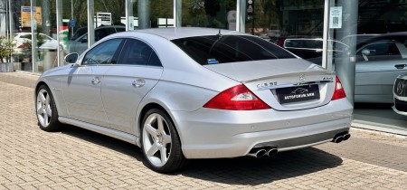 Mercedes-Benz CLS 55 AMG V8 C219 476 PS 2005 Fotos