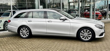 Mercedes-Benz E 220 D W213 T-Modell Kombi Avantgarde 360 Kamera 2018 Fotos