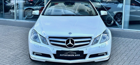 Mercedes-Benz E 350 CGI BlueEfficiency AMG Line (207.459) Cabrio Designo Diamantweiss metallic 306PS V6 Fotos
