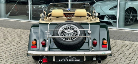 Morgan Plus 8 LHD Roadster 4.6 V8 Rover British racing green 1998 Fotos
