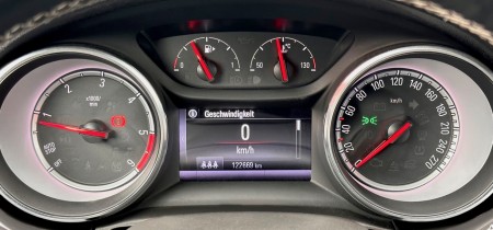 Opel Astra K 1.6 CDTI ecoFLEX Diesel Schrägheck 2016 weiss Hatchback 5 Türer Fotos