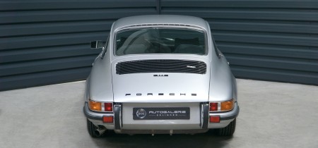 2.4 Oelklappe Porsche 911 E Fotos