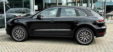 Porsche Macan S (Typ 95BA) pure white C00 Deutschland 3 Liter V6 Euro6 D-Temp 354 PS Fotos
