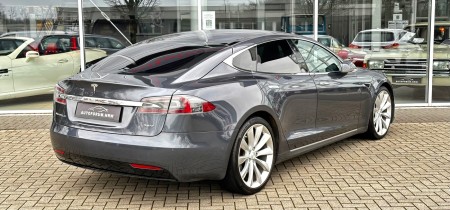 Tesla Model S 525 PS Allradantrieb 4WD 75d B19B5N Fotos