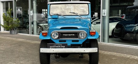 Toyota Land Cruiser HJ45 1978 Pickup Pritsche Oldtimer Fotos